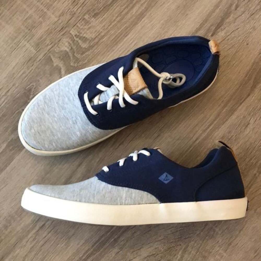 NEW Sperry Flex Deck shoes